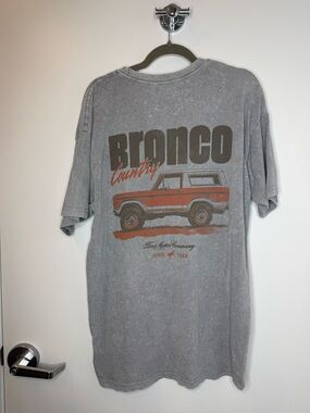 Ford Bronco Graphic T Shirt XL Grey Off-Road SUV Vintage Grunge Tee Y2K